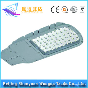 Cáscara de aleación de aluminio SKD / CKD LED Solar Street Light lámpara partes